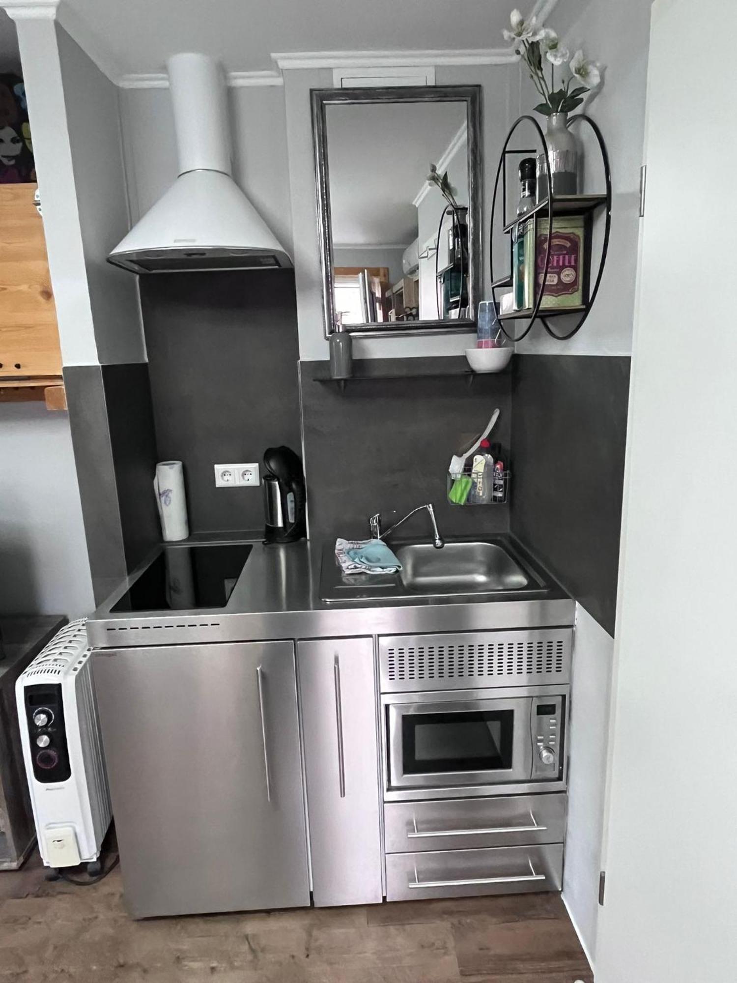 Tiny House Black Pearl Tettnang Ngoại thất bức ảnh